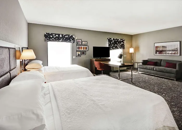 Hampton & Columbus-easton Area Hotel 3*
